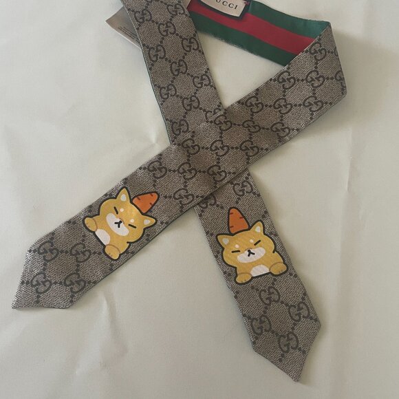 Brand New Unused with gift boxTotal length: GUCCI Cute Neck Bow Scarf GG Pattern - Picture 5 of 6